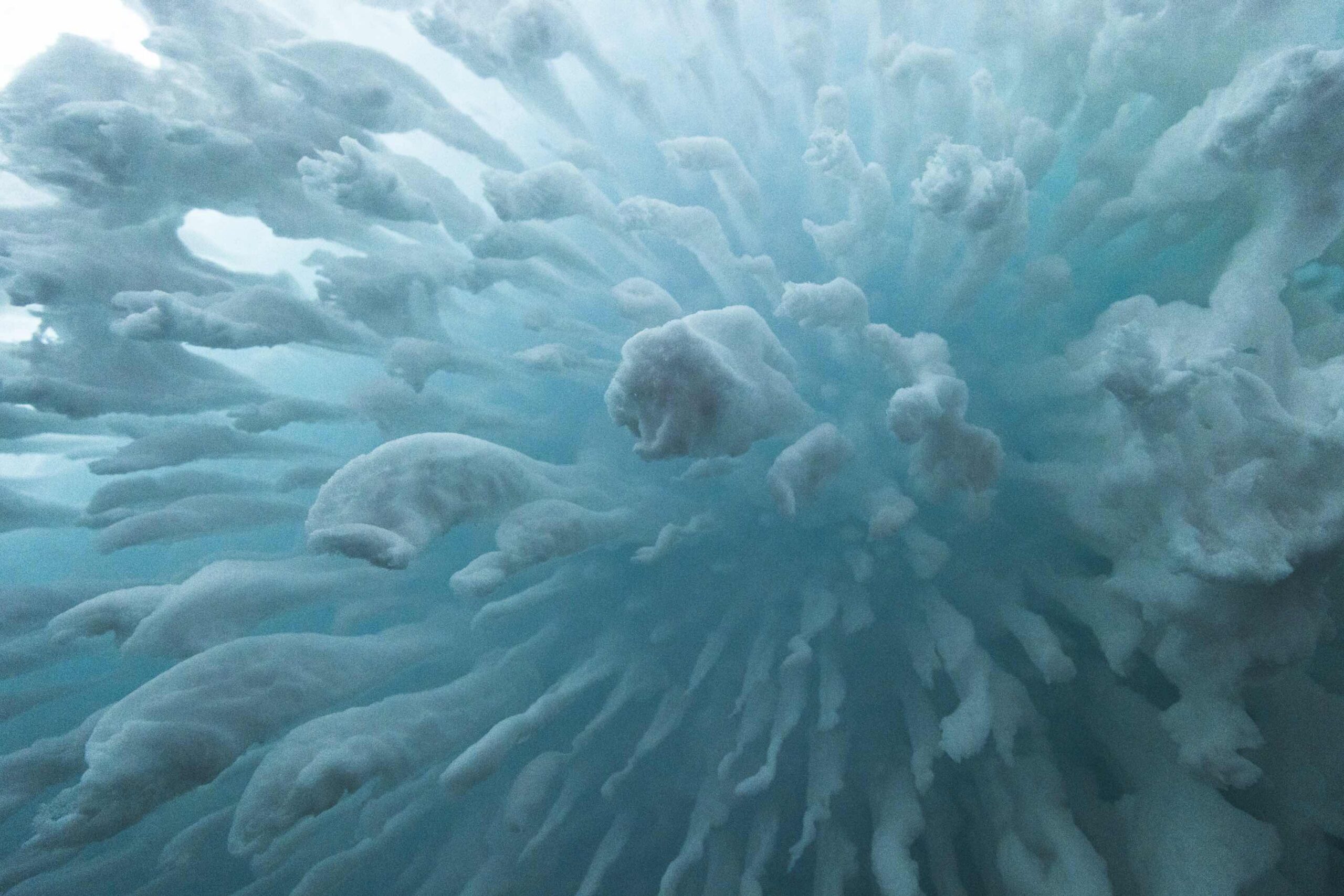 ice clouds underwater
